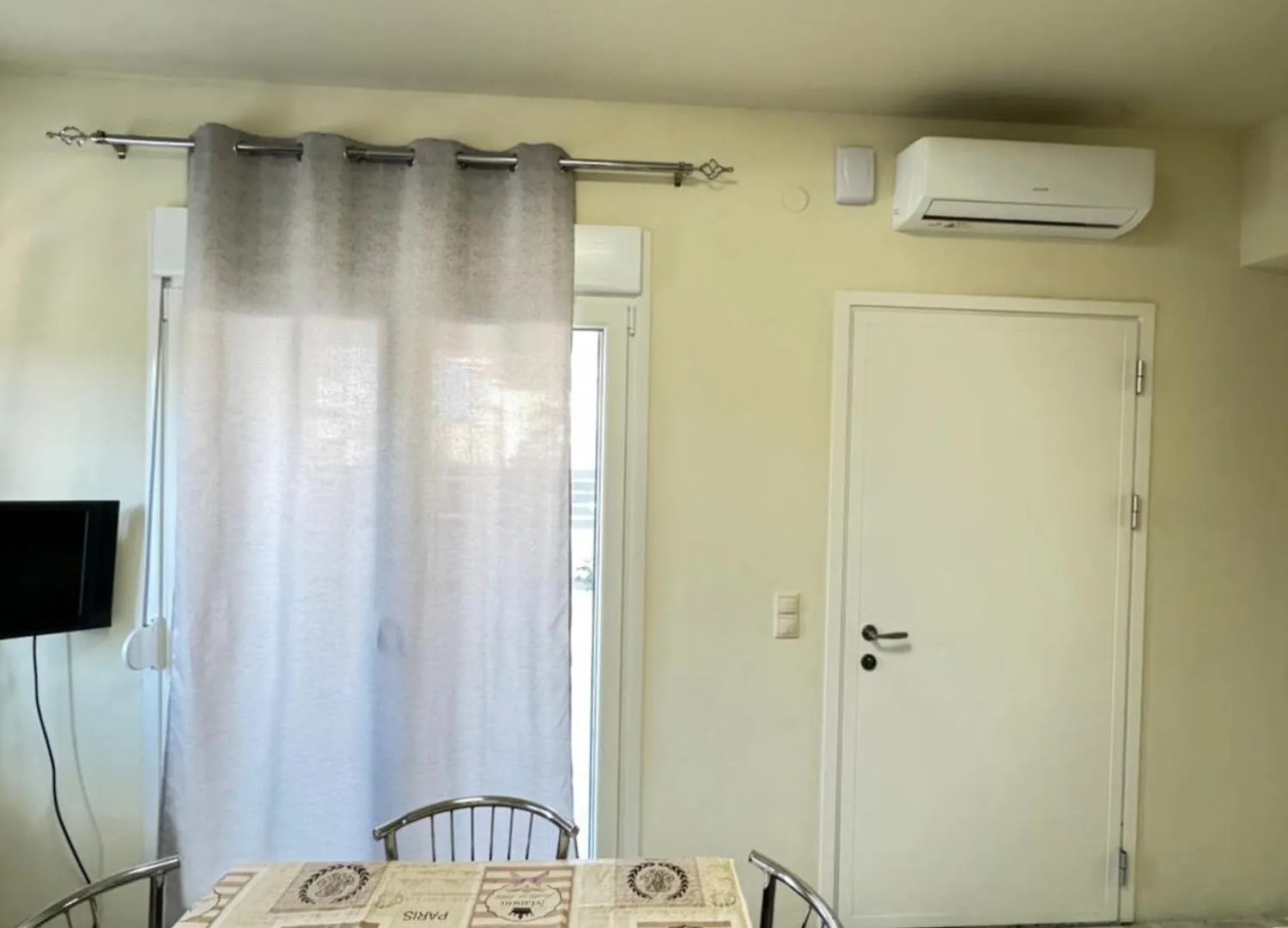 Adoniss Apartmentss Paralia Dionysiou 0*,